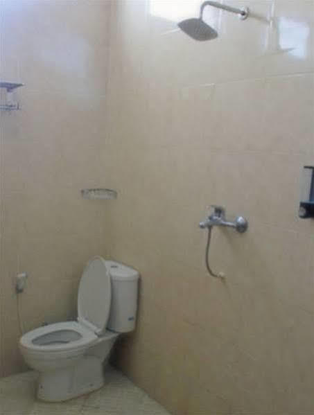 Puri Minggiran Guesthouse Yogya Джокякарта Екстериор снимка